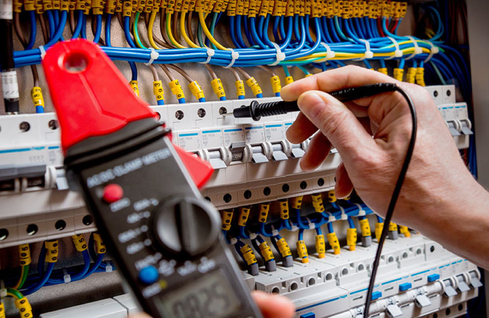 Best Electrician services in Arabian Ranches Dubai UAE - Electrical Work, DB Dressing Installation or Maintenance.